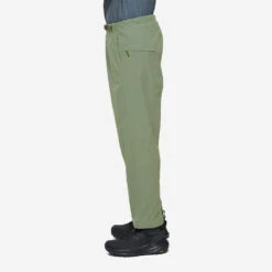 Goldwin All Direction Stretch Tapered Pants - Earth Olive -Fashion Menswear Store AllDirectionStretchTaperedPants EarthOlive03 e6facee2 80b4 4ce4 9a5b 32dd675cef10