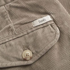 Foret Brook Corduroy Pleated Trousers - Khaki -Fashion Menswear Store BrookCorduroyTrousers Khaki05 bd1c10aa ee14 4f50 9264 3b1968b0c8bd