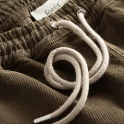Foret Dose Easy Corduroy Shorts - Army Green -Fashion Menswear Store DOSECORDUROYSHORTS ARMY02