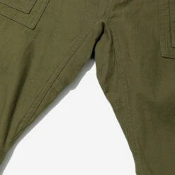 Drawstring Trek Pants - Back Sateen Olive -Fashion Menswear Store DrawstringTrekPants BackSateenOlive03 55e6f1c1 ffac 4d62 a923 a57254a20b9f