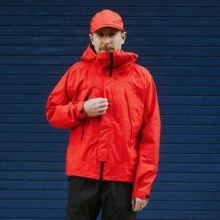 Goldwin GORE-TEX Fly Air Cap - Vermilion Orange -Fashion Menswear Store GORE TEXFlyAirCap VermilionOrange03 b519d9a0 13b2 41d8 bd73 7c421b03d3a5