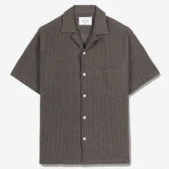 Nori Short-Sleeve Vacation Shirt - Black