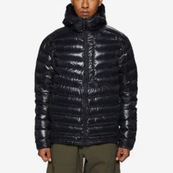 Goldwin PERTEX QUANTUM Down Hoodie Jacket - Black